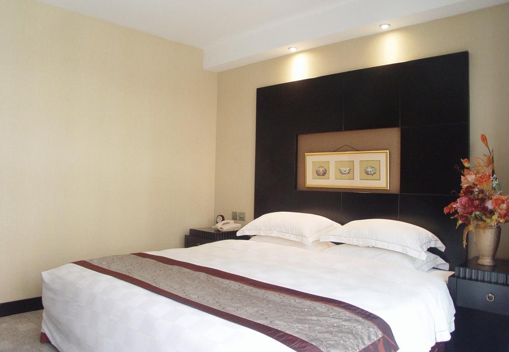 Howard Johnson Palm Beach Resort Shanghai Chambre photo