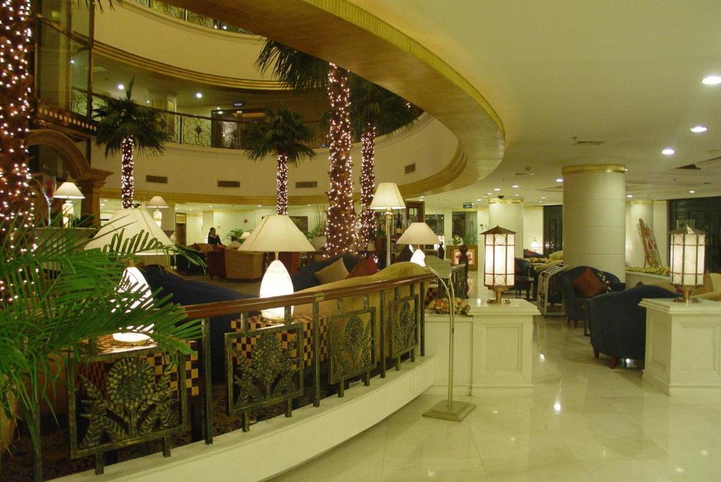 Howard Johnson Palm Beach Resort Shanghai Extérieur photo